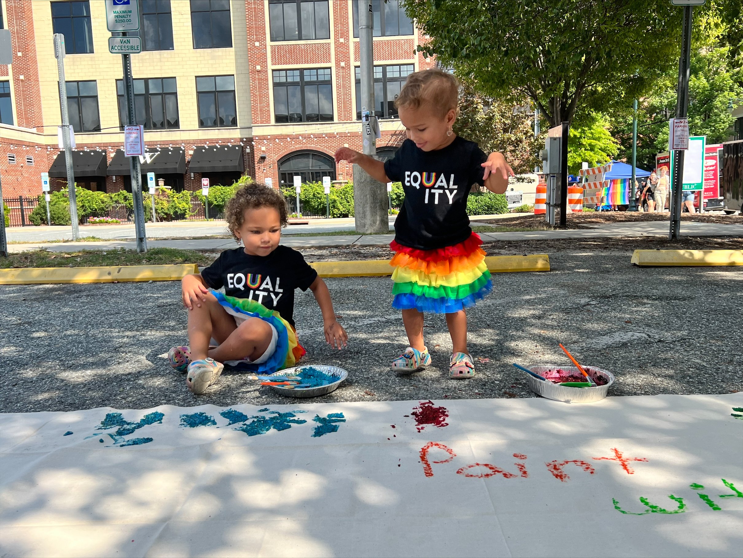 Herencia Hispana y Greensboro Pride presentes en la programación de otoño del Museo de los Niños Miriam P. Brenner Herencia Hispana y Greensboro Pride presentes en la programación de otoño del Museo de los Niños Miriam P. Brenner