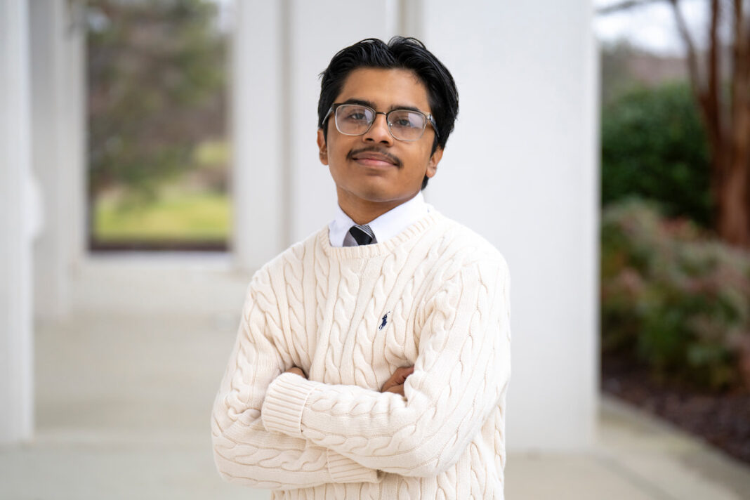 Estudiante latino del Programa Early-Middle College en GTCC es aceptado en Princeton Jorge Suarez